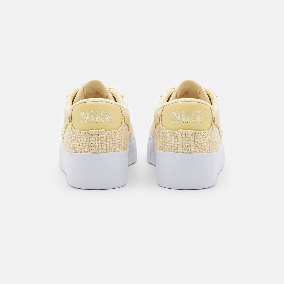Фото № 4 с приближением к товару «‎Nike Blazer Platform »