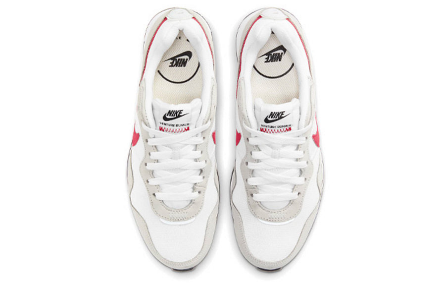 Фото № 4 с приближением к товару «‎Nike WMNS Venture Runner WhiteRed»