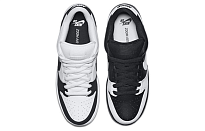 Фото № 4 с приближением к товару «‎Nike SB Dunk Low Yin Yang»