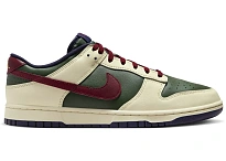 Фото № 1 с приближением к товару «‎Nike Dunk Low Retro From Nike To You Fir Green»