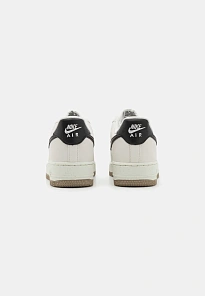 Фото № 3 с приближением к товару «‎AIR FORCE 1 07»
