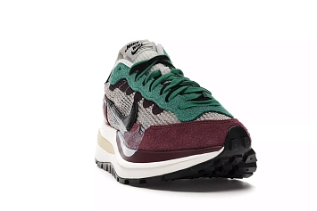 Nike Vaporwaffle sacai Villain Red Neptune Green - 5