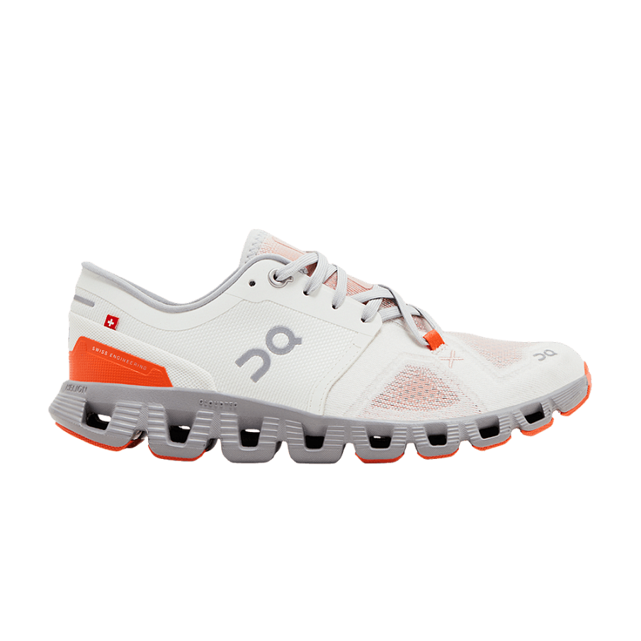 Фото № 1 с приближением к товару «‎ON Women's Cloud X 3 Ivory Alloy»