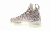 Фото № 3 с приближением к товару «‎Nike LeBron 15 Performance KITH Rose Gold»