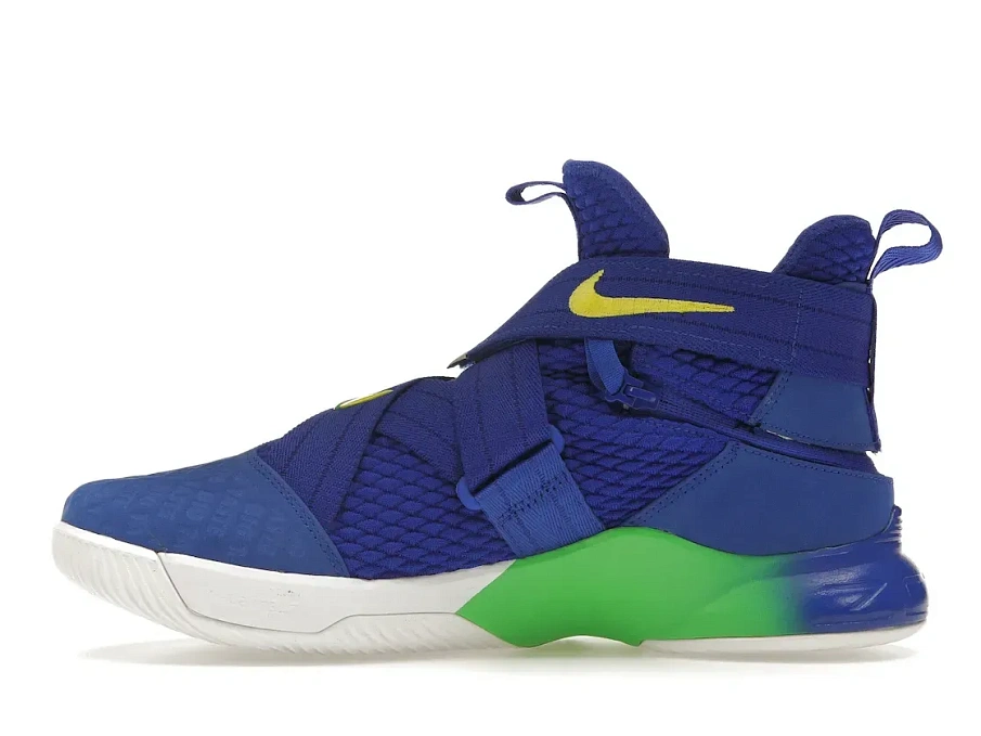 Фото № 3 с приближением к товару «‎Nike LeBron Soldier 12 FlyEase Big Taste»