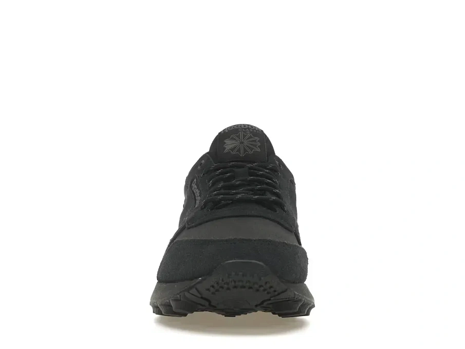 Фото № 2 с приближением к товару «‎Reebok Classic Leather»