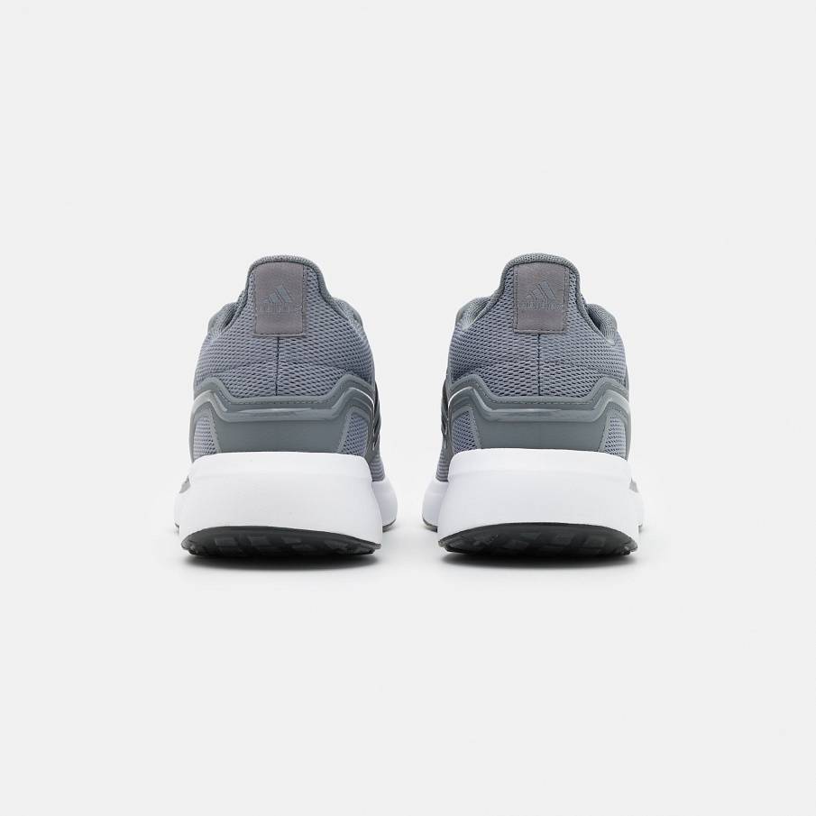 Фото № 3 с приближением к товару «‎Adidas Eq19»