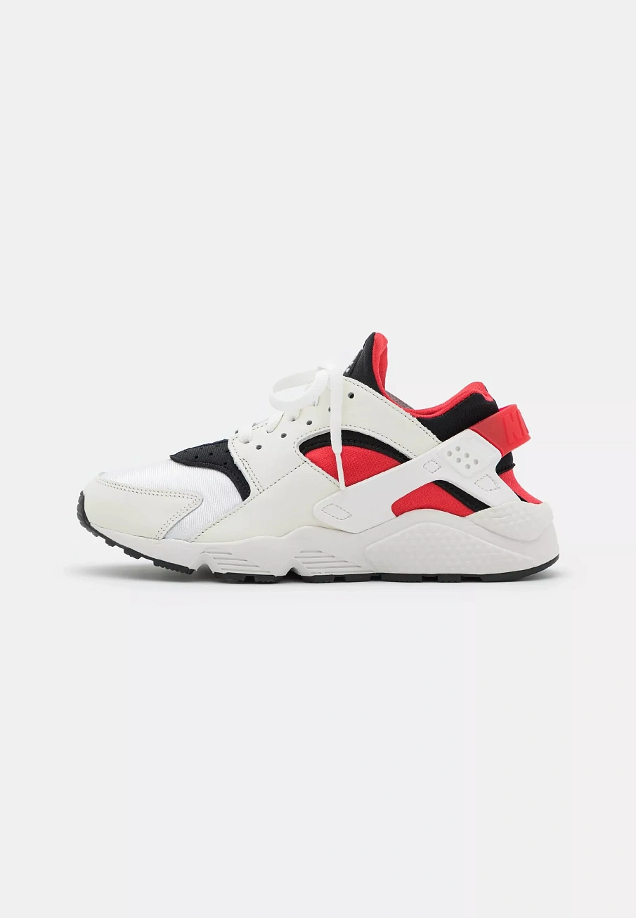 Фото № 1 с приближением к товару «‎AIR HUARACHE»