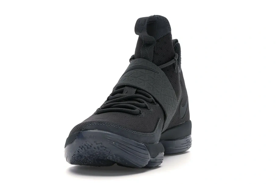 Фото № 3 с приближением к товару «‎Nike LeBron 14 Zero Dark Thirty 23»