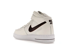 Фото № 6 с приближением к товару «‎Nike Air Force 1 Mid 07 LV8 40th Anniversary Sail Brown Basalt»