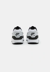 Фото № 3 с приближением к товару «‎AIR MAX 1»