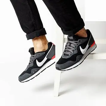 Nike Venture Runner BlackGrey - 2