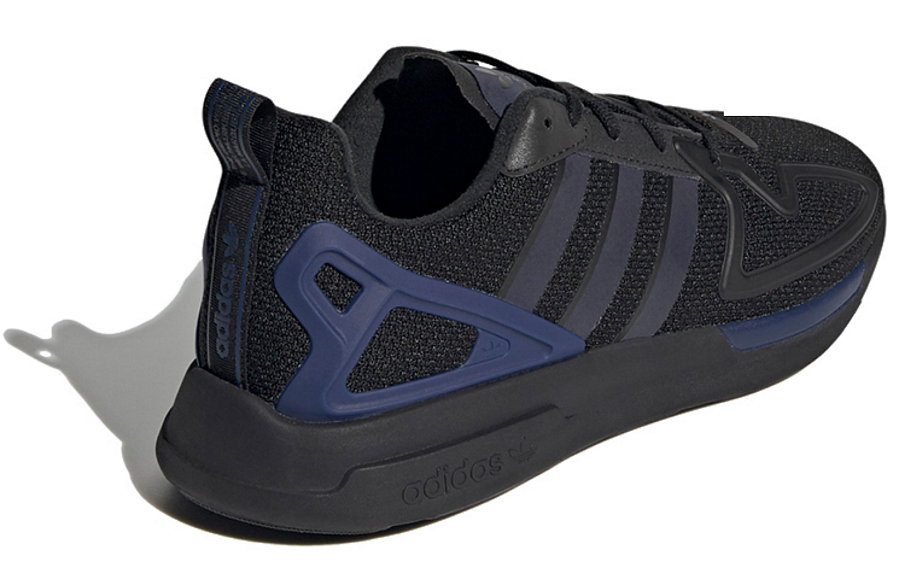 Фото № 4 с приближением к товару «‎adidas originals ZX 2K Flux 'Black Dark Blue'»