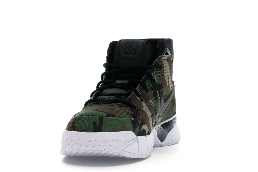 Фото № 2 с приближением к товару «‎Nike Kobe 1 Protro Undefeated Camo»