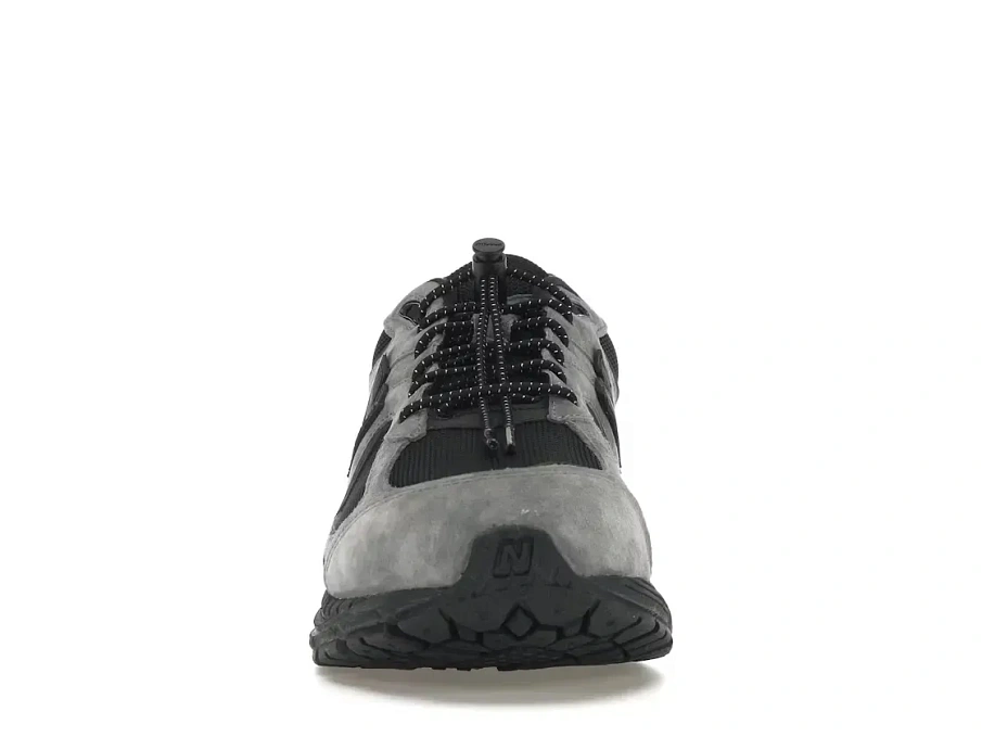 Фото № 2 с приближением к товару «‎New Balance 2002R»