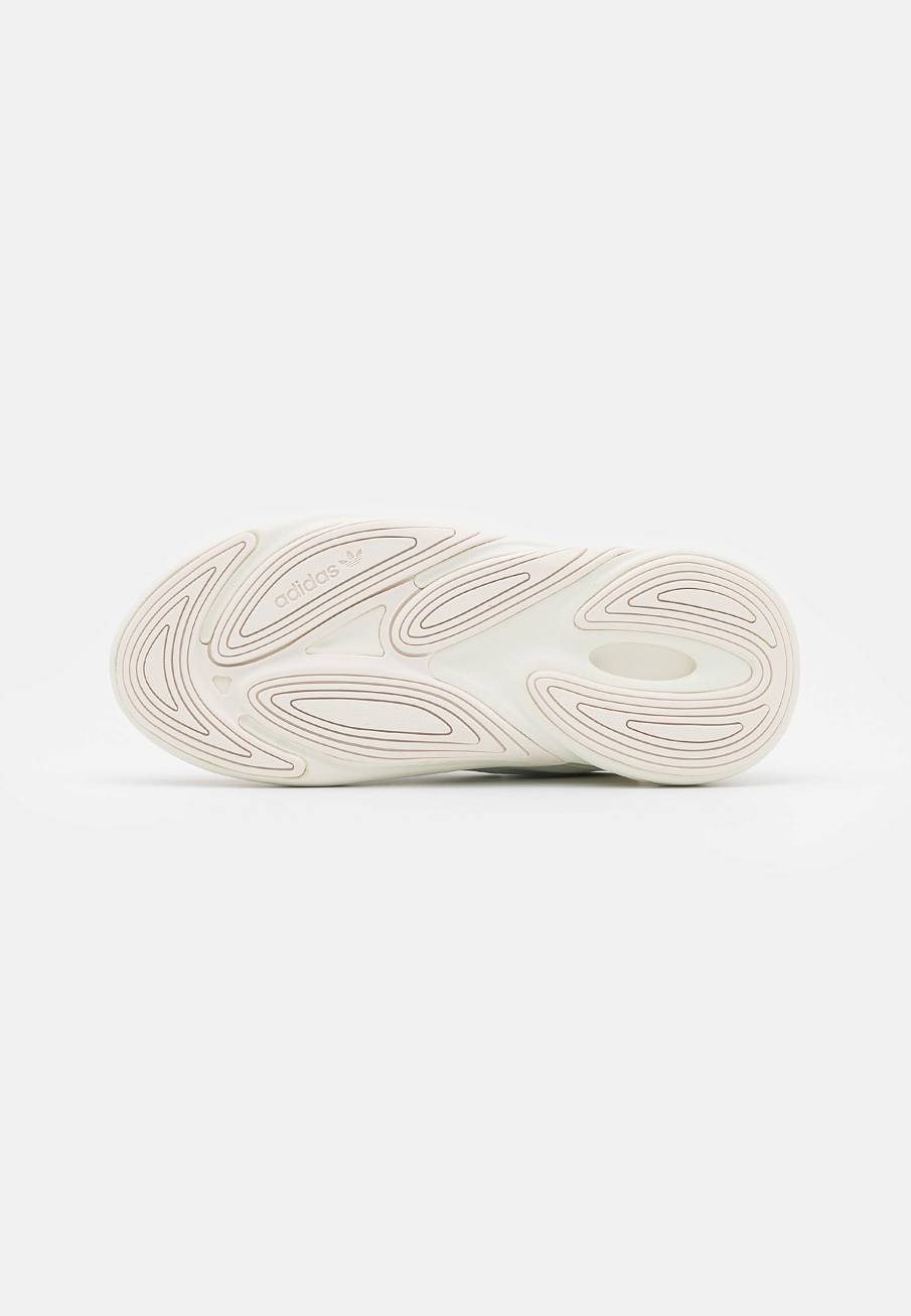 Фото № 5 с приближением к товару «‎Adidas Ozelia »