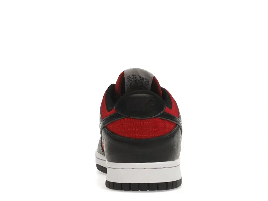 Фото № 4 с приближением к товару «‎Nike Dunk Low»
