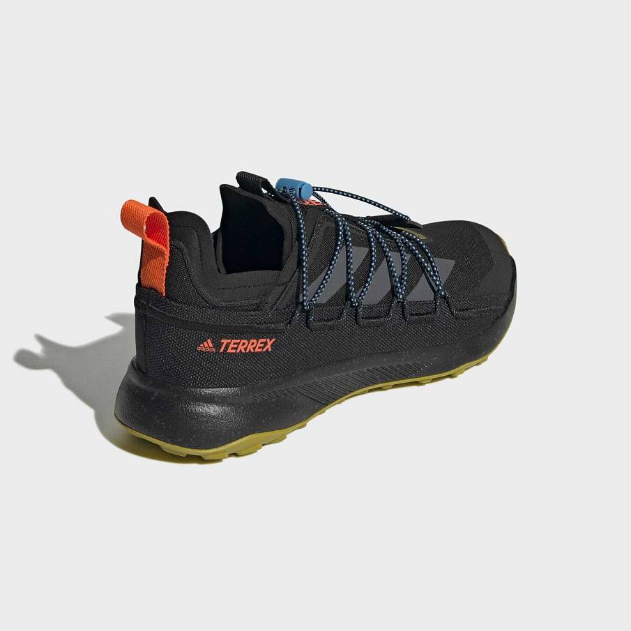 Фото № 3 с приближением к товару «‎Adidas Terrex Voyager»