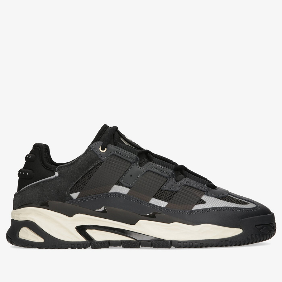 Фото № 1 с приближением к товару «‎Adidas Niteball»