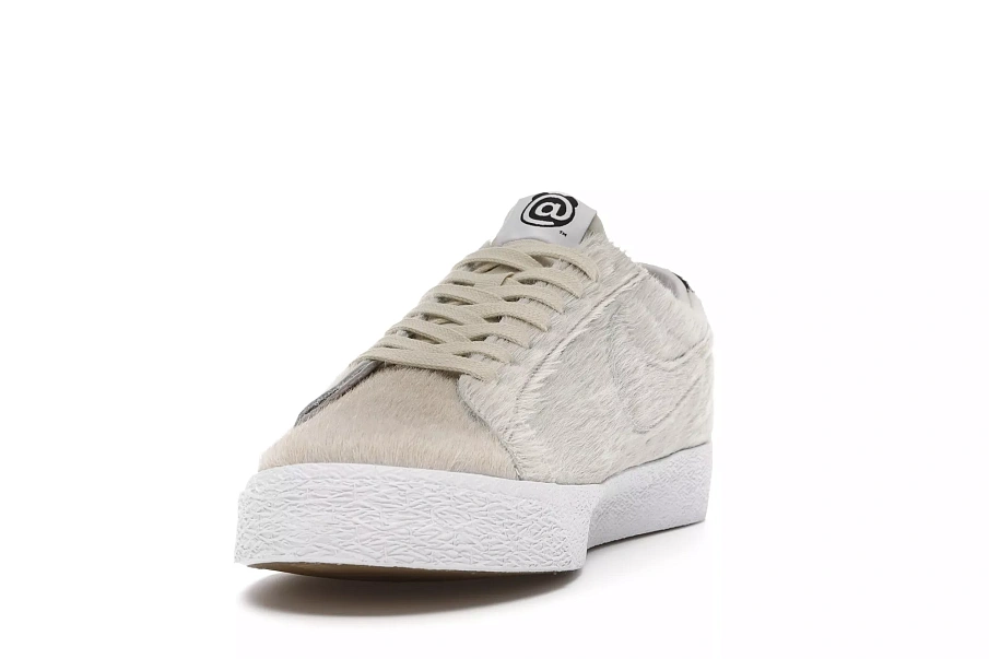 Фото № 5 с приближением к товару «‎Nike SB Blazer Low Medicom Toy (2020)»
