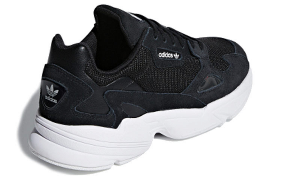 Фото № 6 с приближением к товару «‎adidas Falcon Core Black Cloud White (W)»