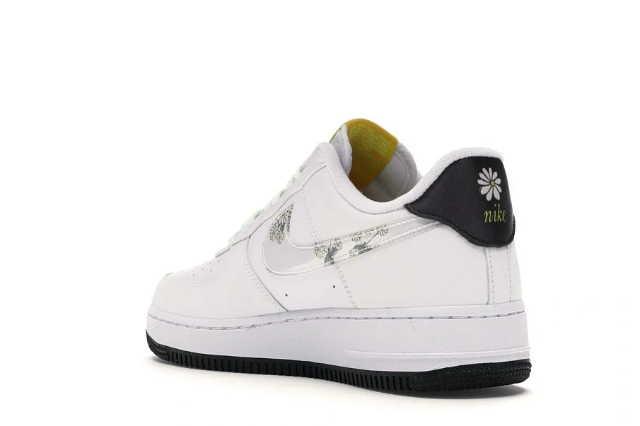 Фото № 6 с приближением к товару «‎Nike Air Force 1 Low Daisy»