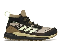 Фото № 1 с приближением к товару «‎adidas Terrex Free Hiker Gore-Tex Savanna Hi-Res Yellow»