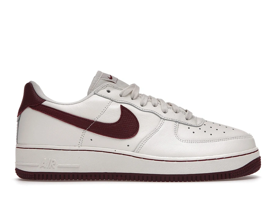Фото № 1 с приближением к товару «‎Nike Air Force 1 Low 07 Craft Dark Beetroot»