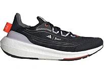 Фото № 1 с приближением к товару «‎adidas Ultra Boost Light»