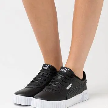 Puma Carina 2.0  - 2