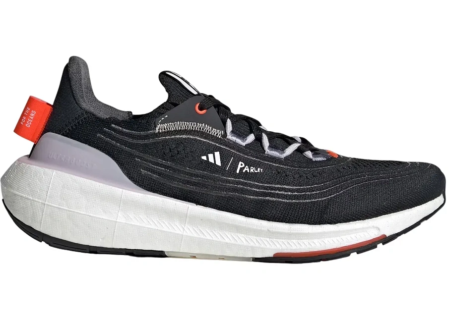 Фото № 1 с приближением к товару «‎adidas Ultra Boost Light»