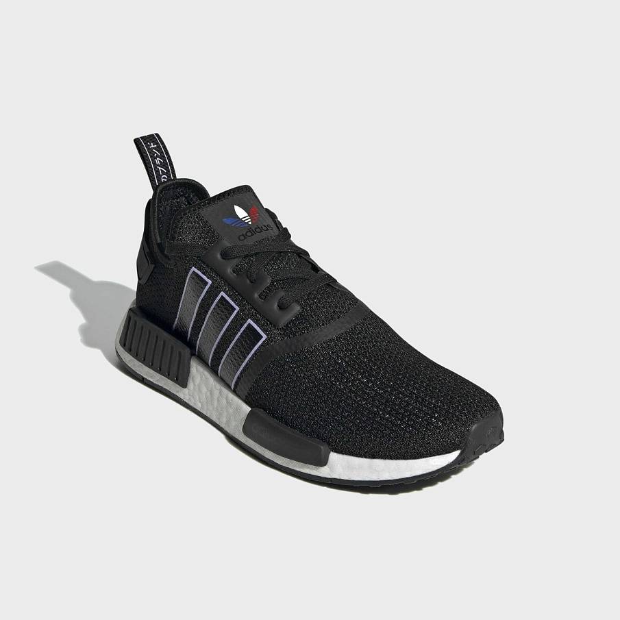 Фото № 2 с приближением к товару «‎Adidas Nmd_r1 »