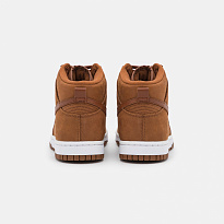 Фото № 3 с приближением к товару «‎Nike Dunk »
