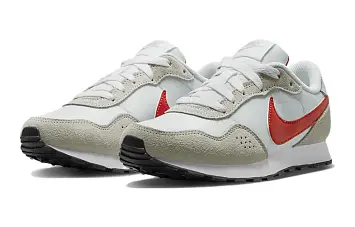 Nike MD Valiant Running shoes (CN8558-020) - 4