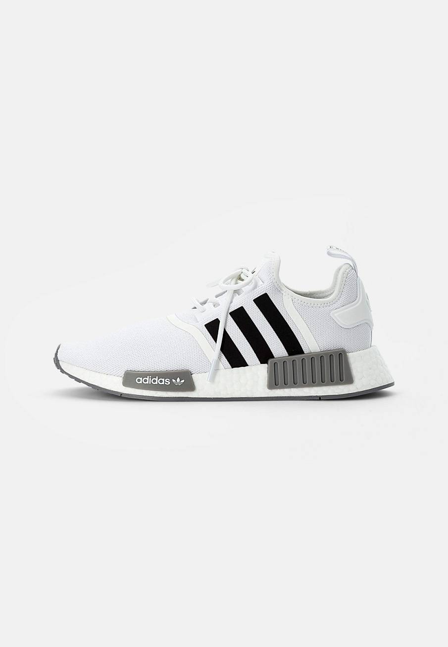 Фото № 1 с приближением к товару «‎Adidas Nmd R1 »