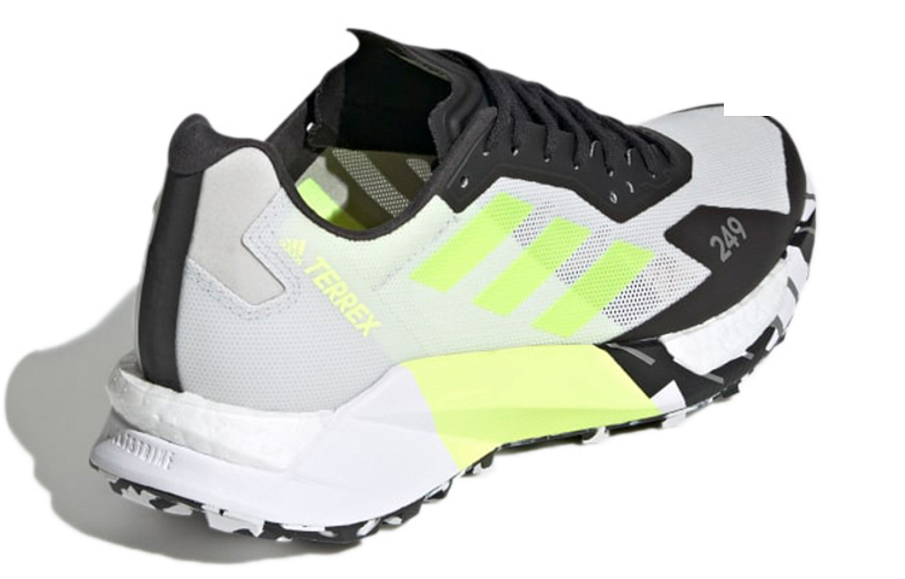 Фото № 4 с приближением к товару «‎adidas Wmns Terrex Agravic Ultra Wear Resistant Running Shoes Green»