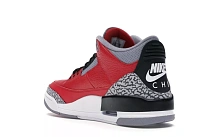 Фото № 5 с приближением к товару «‎Jordan 3 Retro Fire Red Cement (Nike Chi)»