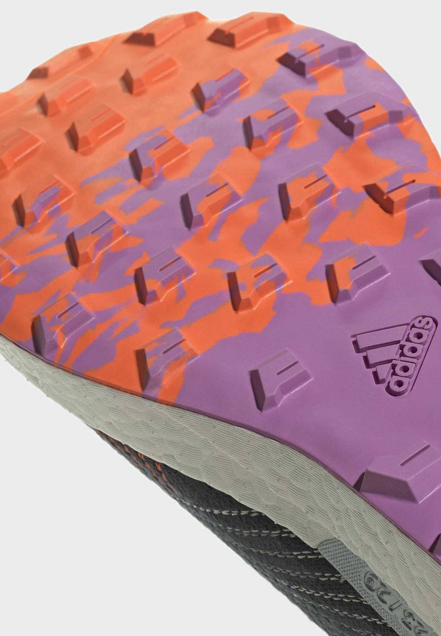 Фото № 5 с приближением к товару «‎Adidas Terrex»