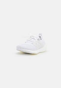 Фото № 5 с приближением к товару «‎Adidas Ultraboost 22»