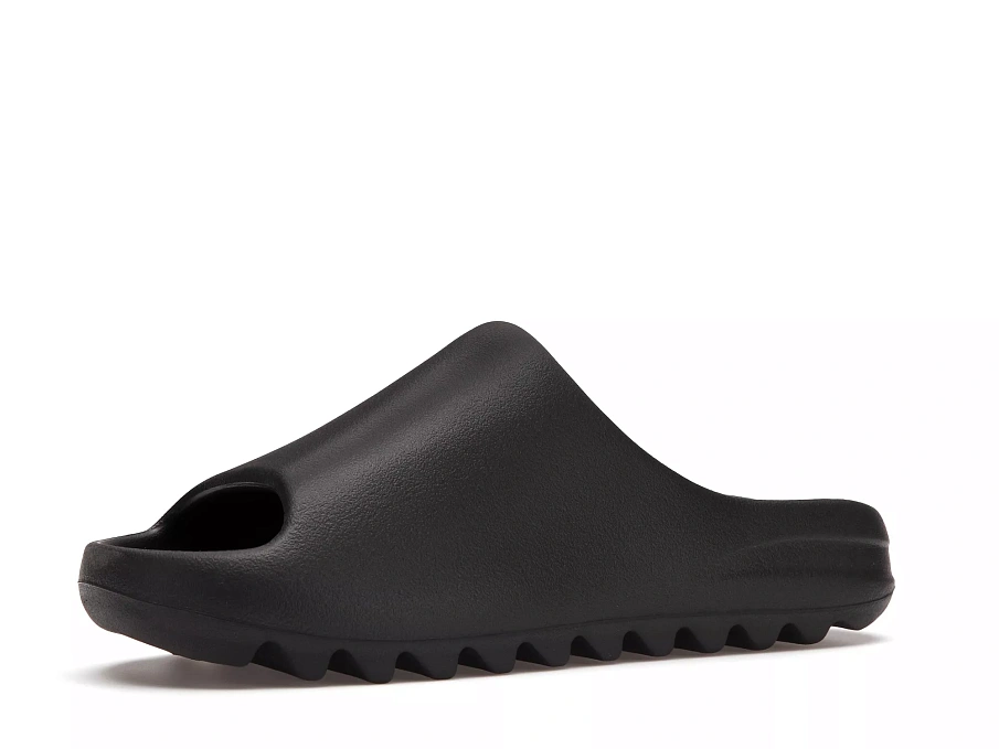 Фото № 3 с приближением к товару «‎adidas Yeezy Slide Onyx (2022/2023)»