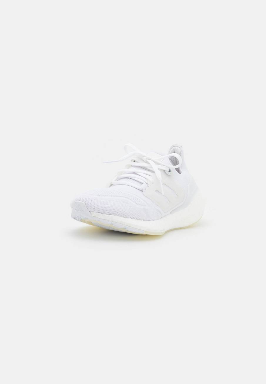 Фото № 5 с приближением к товару «‎Adidas Ultraboost 22»