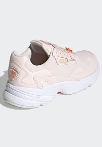 Фото № 5 с приближением к товару «‎Adidas Shoes »