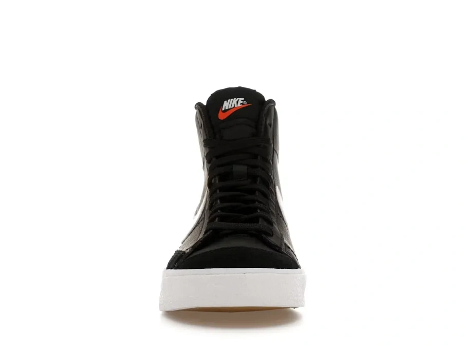 Фото № 2 с приближением к товару «‎Nike Blazer Mid 77»