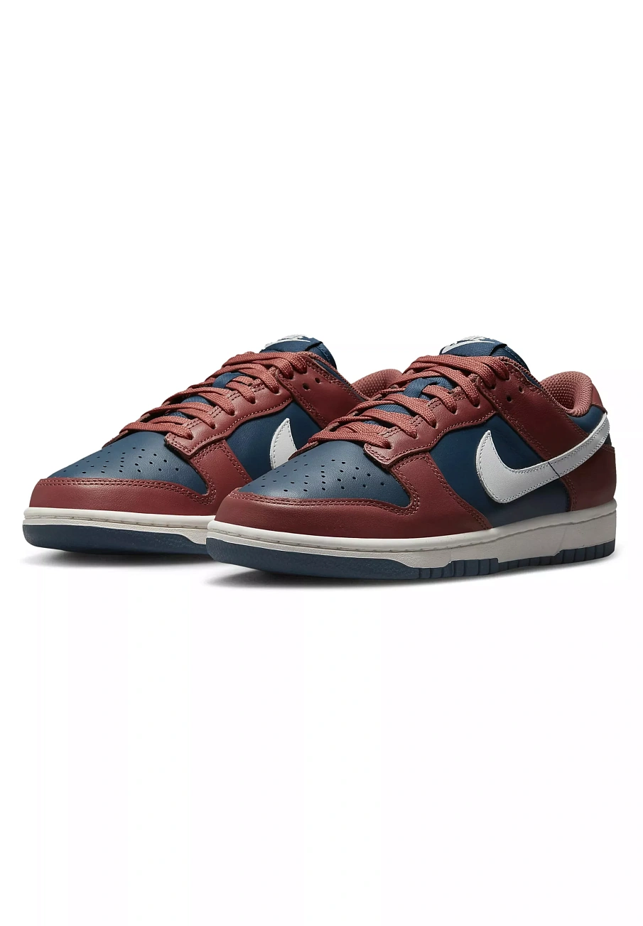 Фото № 2 с приближением к товару «‎DUNK LOW »