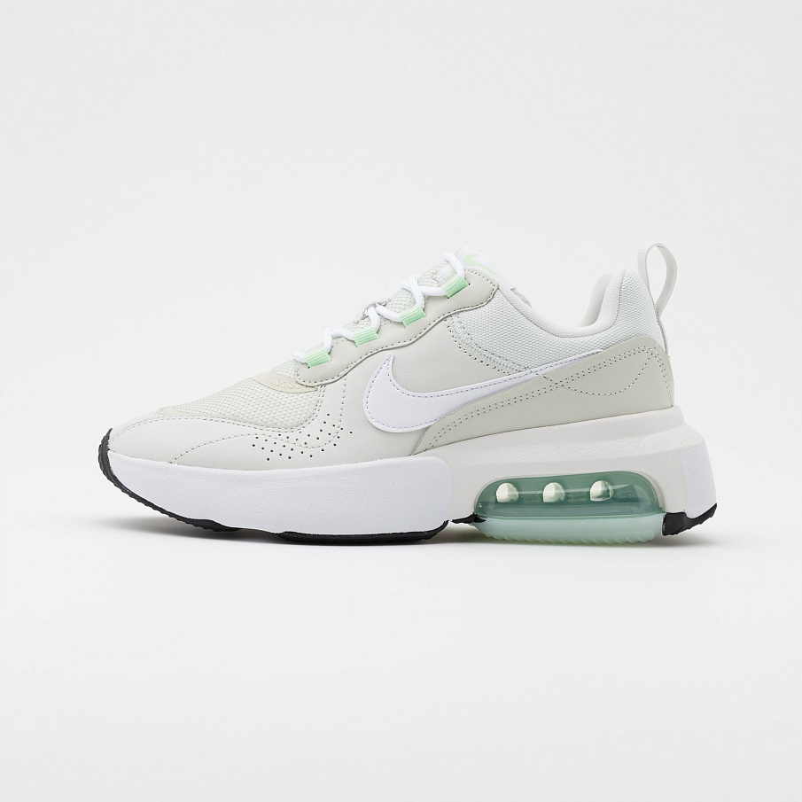 Фото № 2 с приближением к товару «‎Nike Air Max Verona »