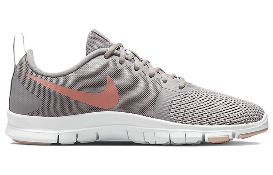 Фото № 2 с приближением к товару «‎ Nike Flex Essential Training shoes»