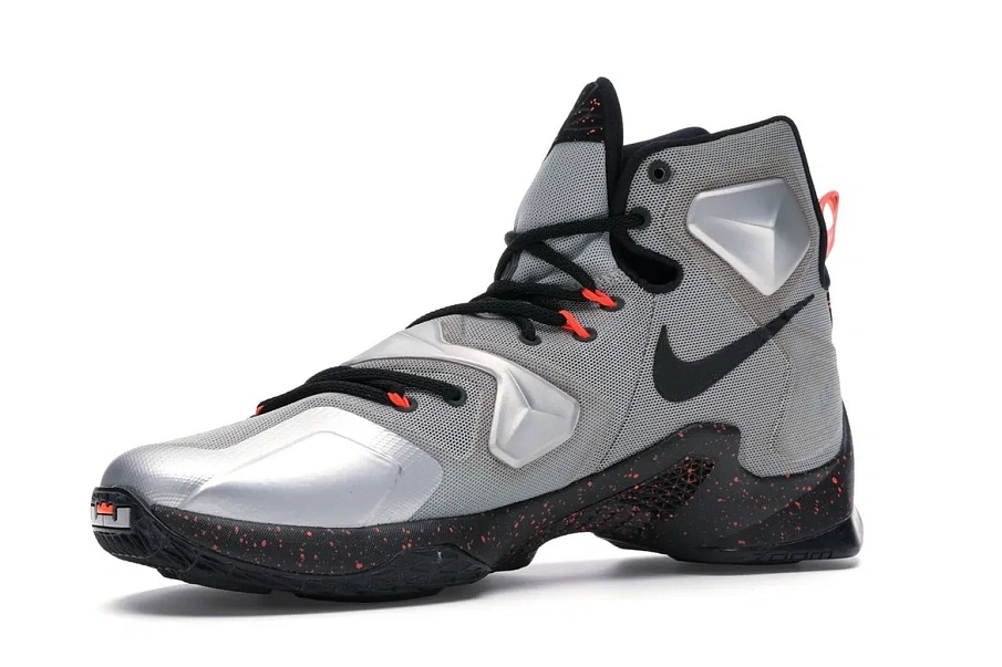 Фото № 2 с приближением к товару «‎Nike LeBron 13 Lava»
