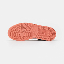 Фото № 4 с приближением к товару «‎Jordan Air 1 »