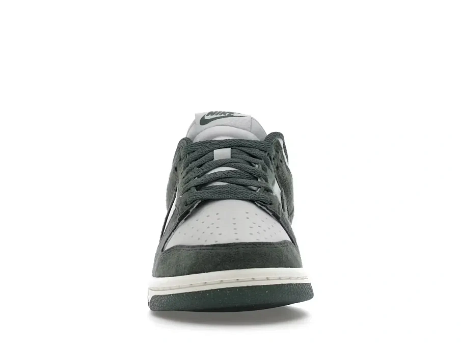 Фото № 2 с приближением к товару «‎Nike Dunk Low Next Nature»