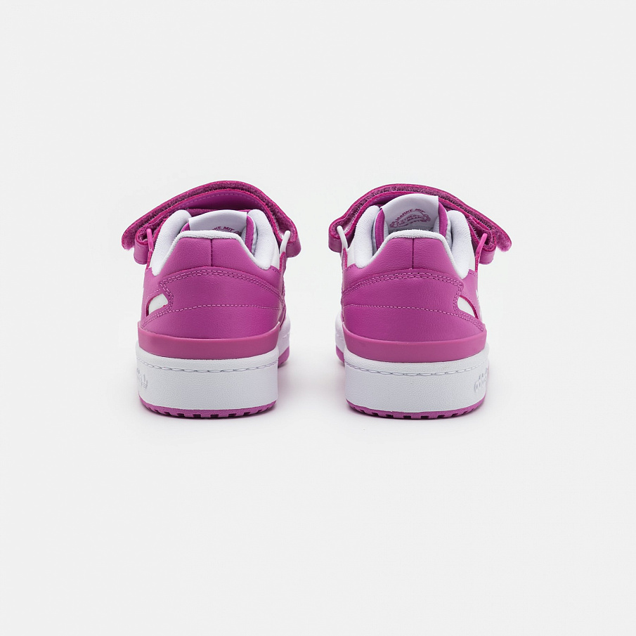 Фото № 3 с приближением к товару «‎Adidas Forum »